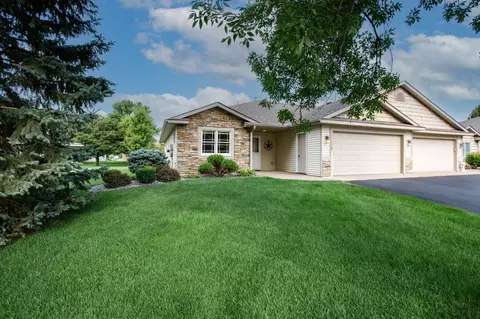 1458 Wood Duck Ln, New Richmond, WI 54017