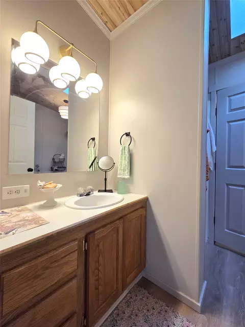 Bath - 4136 Overland Rd, Webster, WI 54893 photo 2 of 3