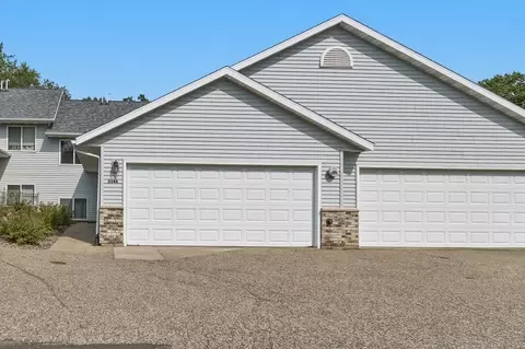 5348 Prill Rd #C, Eau Claire, WI 54701