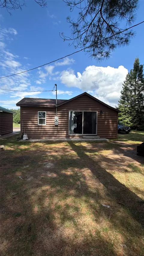 986 23 34 St #2, Chetek, WI 54728