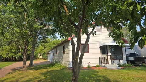 812 Phipps Ave, Rice Lake, WI 54868