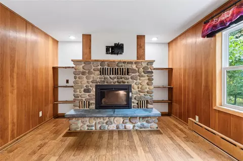 Living - 43725 Kavanaugh Rd, Cable, WI 54821 photo 4 of 8