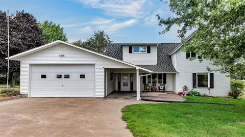 n8481 Kleba Road, Hixton, WI 54635