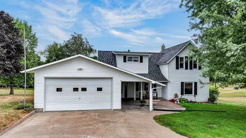 n8481 Kleba Road, Hixton, WI 54635