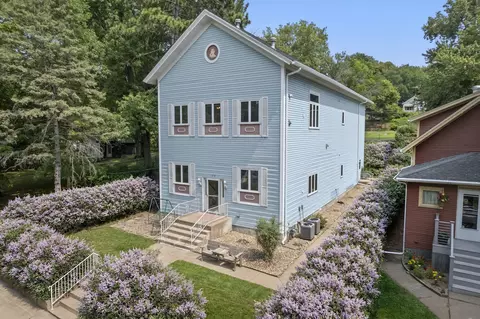 212 N Adams St #2, Saint Croix Falls, WI 54024