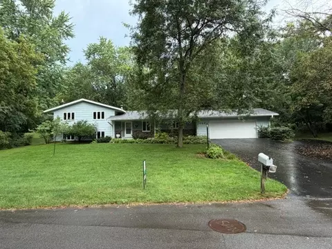 2008 Noble Ct, Eau Claire, WI 54703