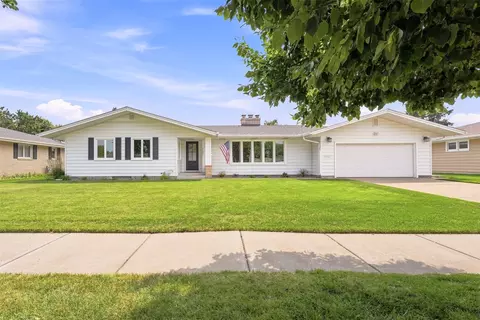 703 E Grant Ave, Eau Claire, WI 54701