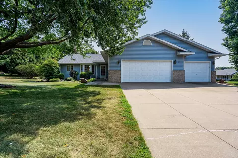1119 Thompson Dr, Altoona, WI 54720