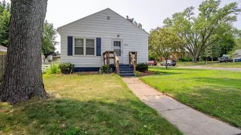 2234 11th St #1-8, Eau Claire, WI 54703