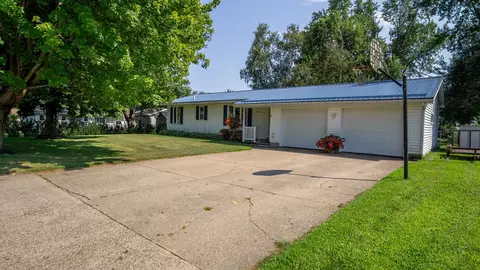 Exterior - 26231 W 1st Ave, Eleva, WI 54738 photo 12 of 13