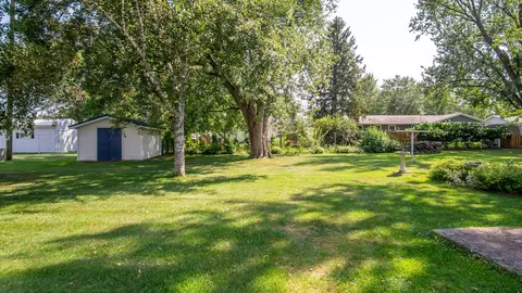Exterior - 26231 W 1st Ave, Eleva, WI 54738 photo 9 of 13