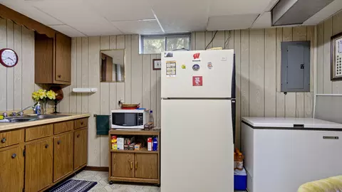 Kitchen - 26231 W 1st Ave, Eleva, WI 54738 photo 6 of 6