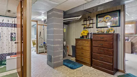 Entry Way - 26231 W 1st Ave, Eleva, WI 54738 photo 2 of 3