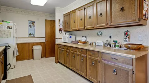 Kitchen - 26231 W 1st Ave, Eleva, WI 54738 photo 2 of 6