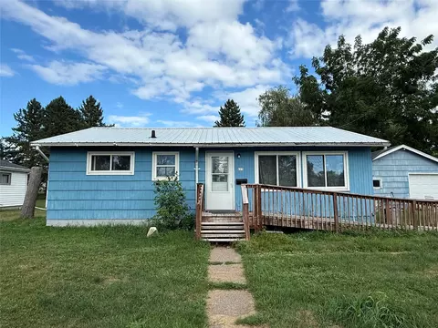 625 Dickey Ave S, Amery, WI 54001