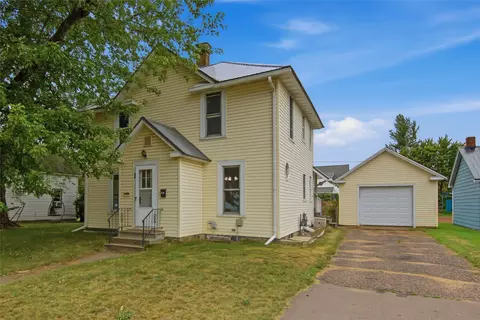 34 Cliff St #1, Chippewa Falls, WI 54729