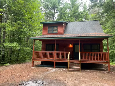 3801 Gaslyn Rd, Webster, WI 54893