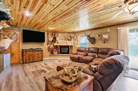 Living - 2694 10th Ave, Chetek, WI 54728 photo 6 of 7