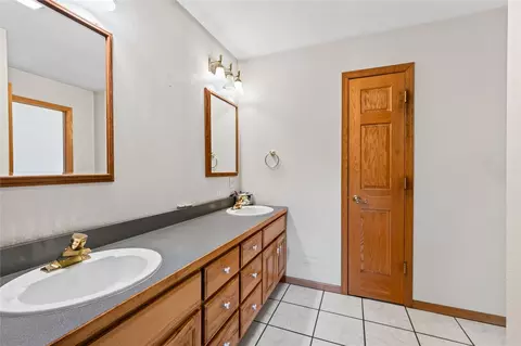 Bath - 2694 10th Ave, Chetek, WI 54728 photo 3 of 4