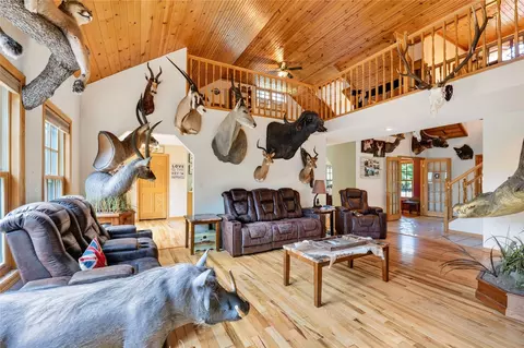 Living - 2694 10th Ave, Chetek, WI 54728 photo 4 of 7