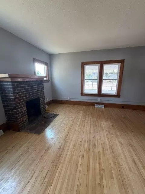 Living - 121 N River St, Spooner, WI 54801 photo 3 of 5