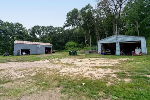Exterior - s11940 Lowes Creek Road, Eleva, WI 54738 photo 4 of 9