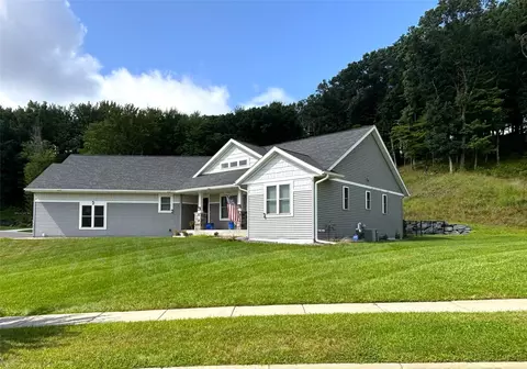 3440 Nelson Ct, Eau Claire, WI 54703