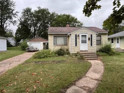 2740 5th St, Eau Claire, WI 54703
