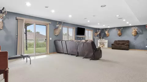 Living - 324 Birch St, Baldwin, WI 54002 photo 4 of 4