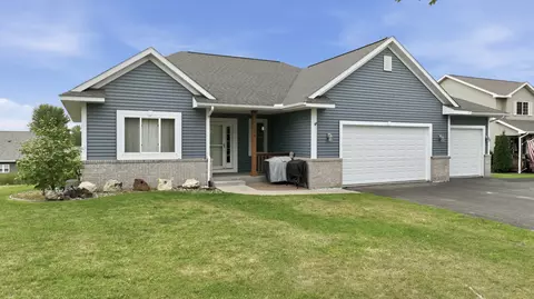 Exterior - 324 Birch St, Baldwin, WI 54002 photo 2 of 3