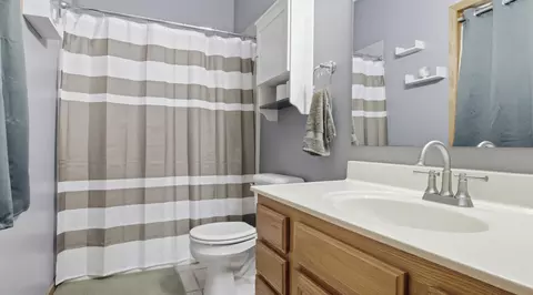 Bath - 324 Birch St, Baldwin, WI 54002 photo 1 of 3
