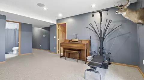 Entry Way - 324 Birch St, Baldwin, WI 54002 photo 4 of 4