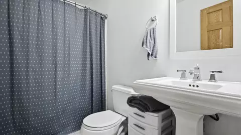 Bath - 324 Birch St, Baldwin, WI 54002 photo 2 of 3