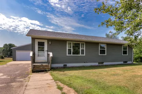 1923 Arlene Pl, Eau Claire, WI 54703