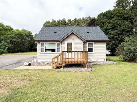 1812 Peterson Ave, Eau Claire, WI 54703