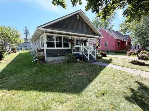 27 Hatten Ave, Rice Lake, WI 54868