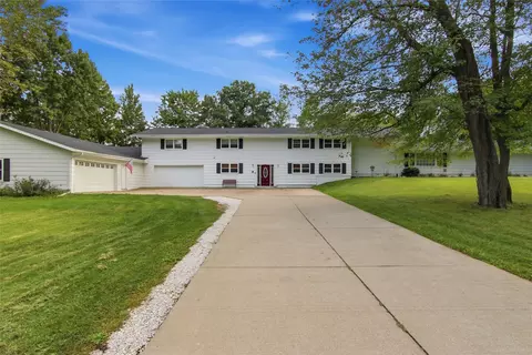 11967 N 15th Ave, Chippewa Falls, WI 54729
