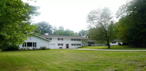 11967 N 15th Ave, Chippewa Falls, WI 54729