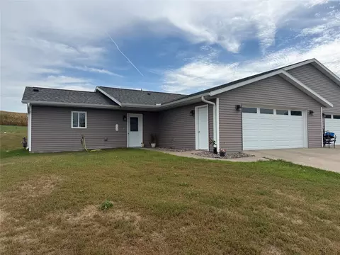 Exterior - 736 Truman Way, Arcadia, WI 54612 photo 2 of 5