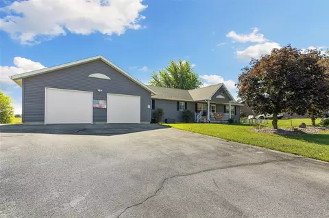 103 Whitespire Dr, Hixton, WI 54635