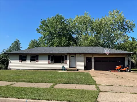 3336 Trimble St, Eau Claire, WI 54701
