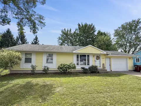 2905 Solem Ln, Eau Claire, WI 54703