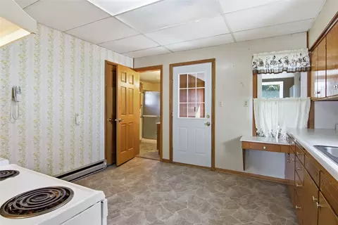 Kitchen - 50476 S 2nd St, Eleva, WI 54738 photo 1 of 4