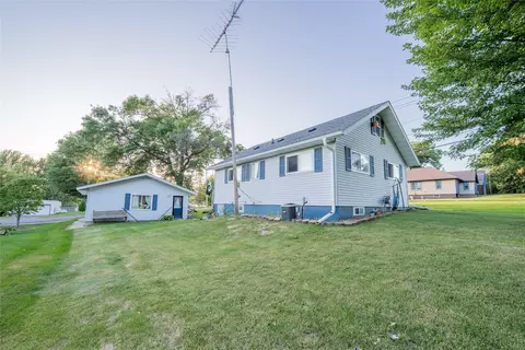 Exterior - 423 Bates St, Cornell, WI 54732 photo 6 of 6
