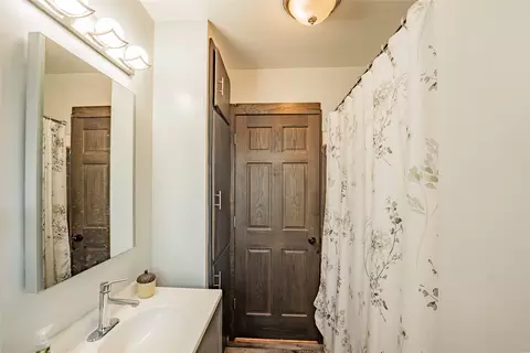 Bath - 423 Bates St, Cornell, WI 54732 photo 1 of 3