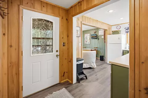 Entry Way - 1171 County Rd E, Spooner, WI 54801 photo 2 of 2