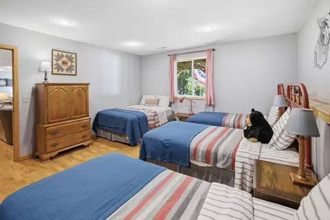 Bedroom - 1171 County Rd E, Spooner, WI 54801 photo 8 of 11