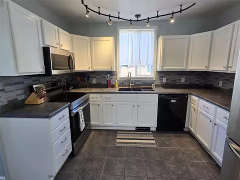Kitchen - 522 Sexton St, Chetek, WI 54728 photo 4 of 5
