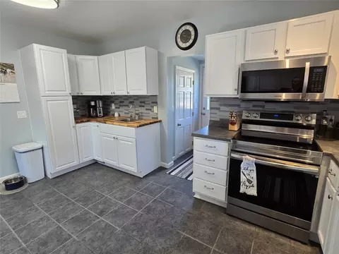 Kitchen - 522 Sexton St, Chetek, WI 54728 photo 5 of 5