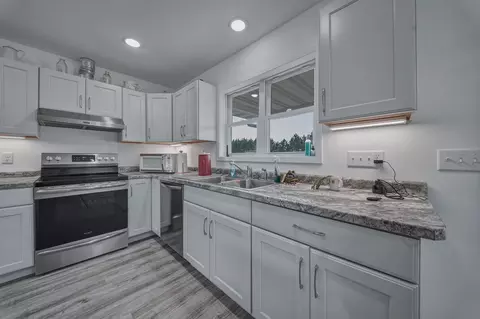 Kitchen - s7867 Windmill Drive, Augusta, WI 54722 photo 1 of 6